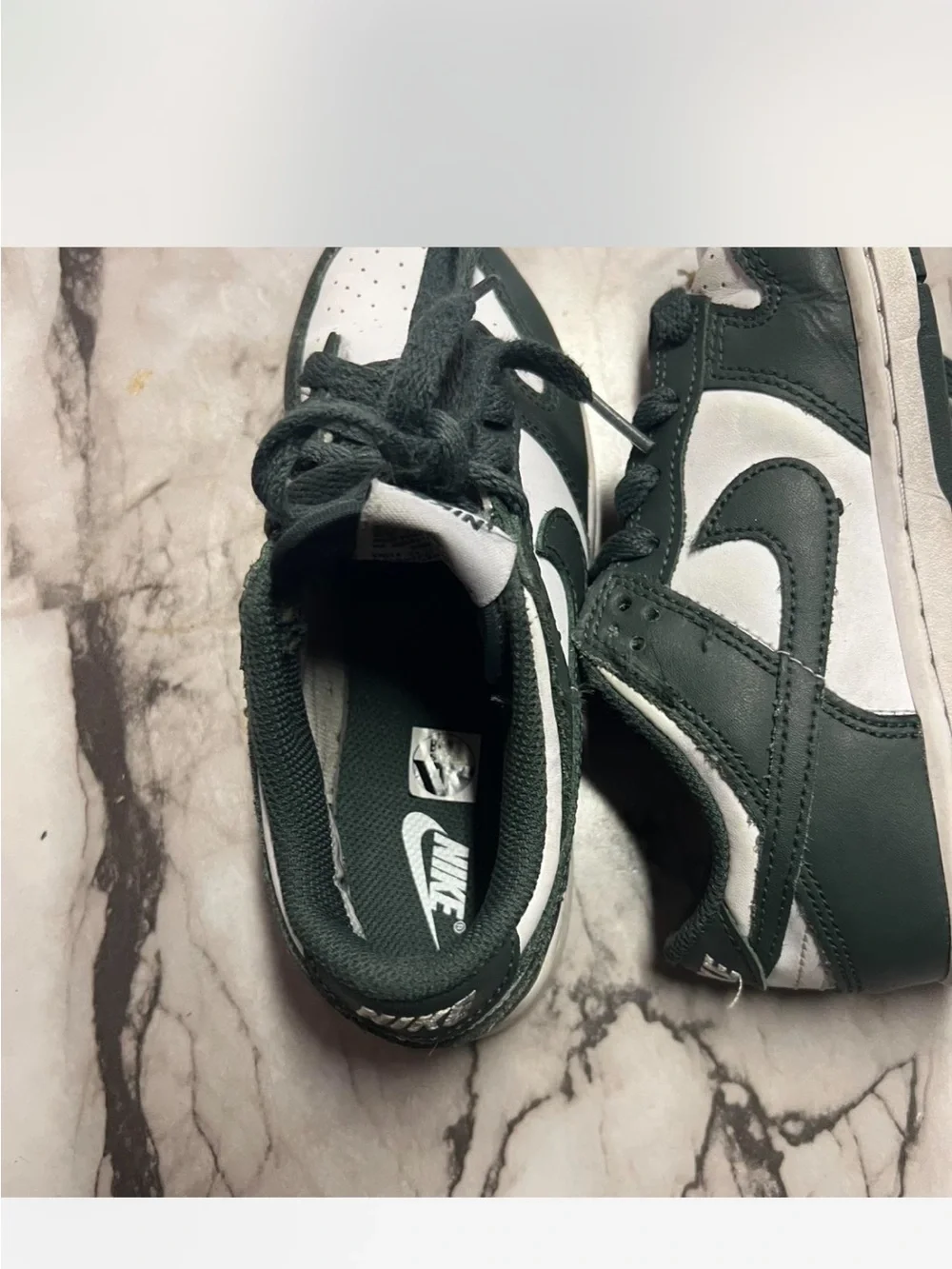 Nike Kids Low-Top Sneakers in Forest Green and White size 1Y